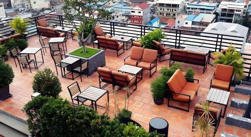 Kolab Sor Phnom Penh Hotel Esterno foto