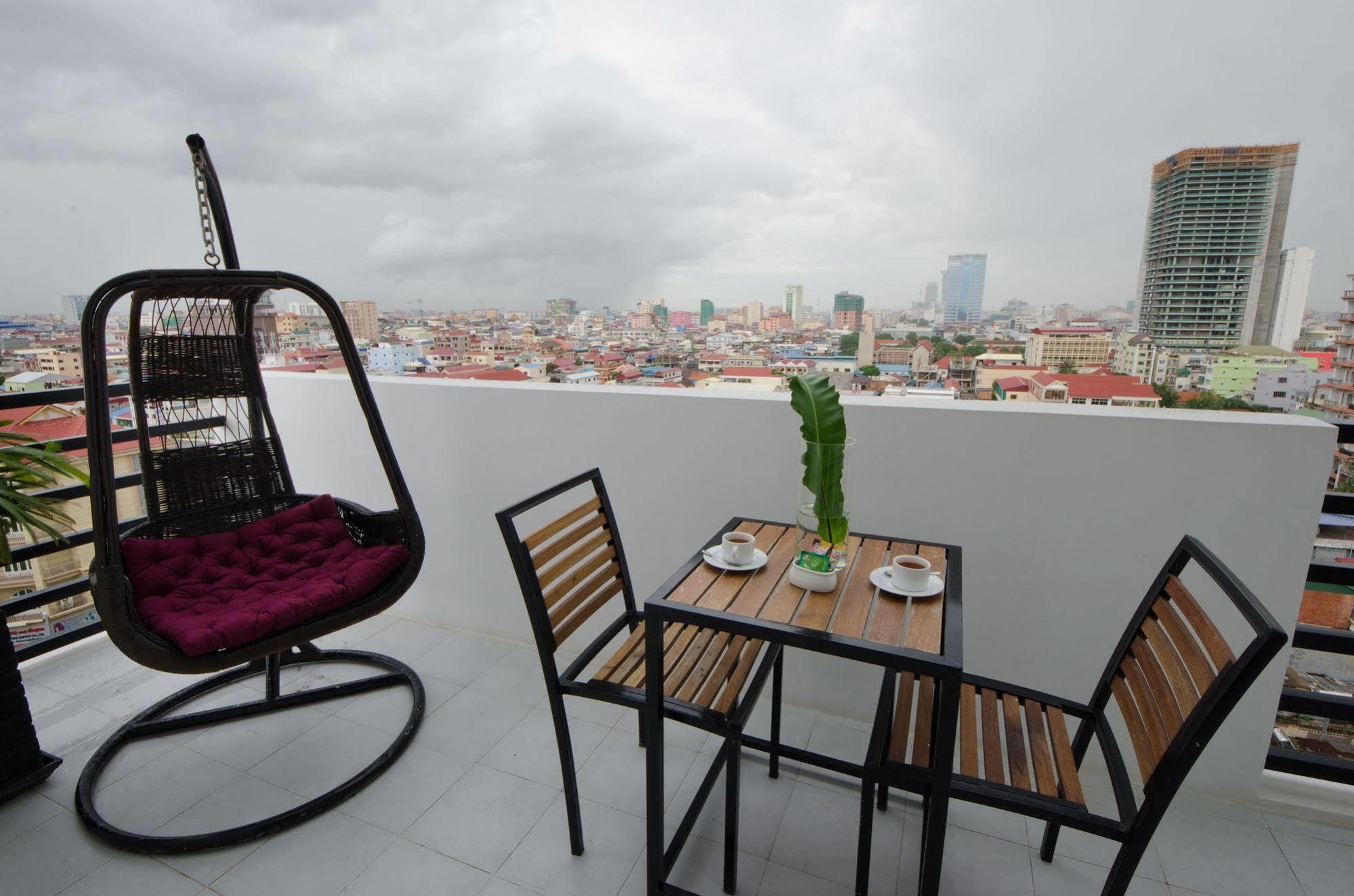 Kolab Sor Phnom Penh Hotel Esterno foto
